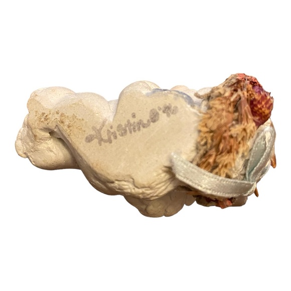 Vintage 1996 Dreamsicle cherub with blanket napping 2” long - Picture 6 of 6